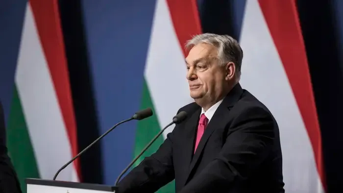 Orbán Viktor: a védett árral megvédjük a magyar családokat és a magyar vállalkozókat