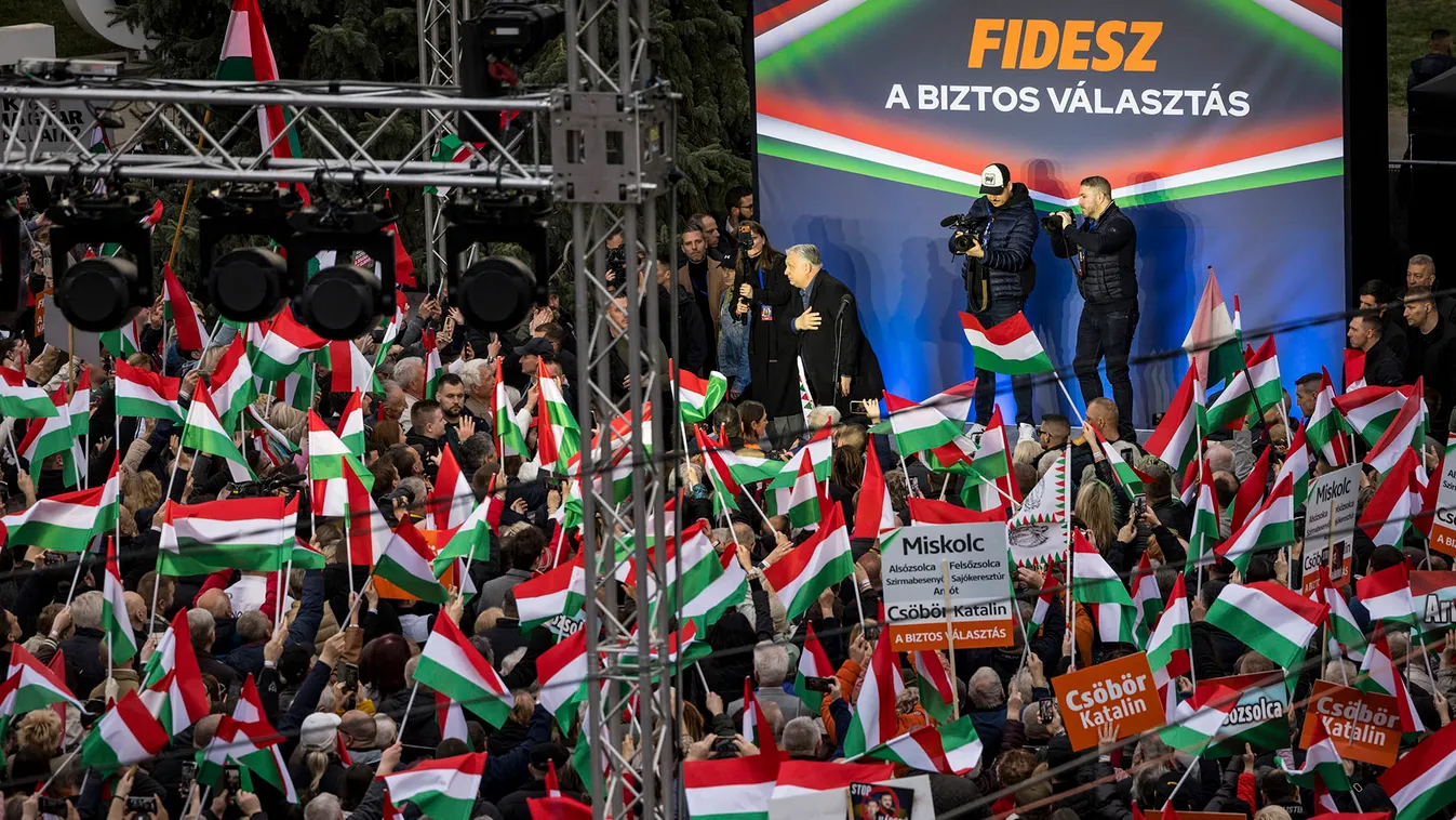 Orbán Viktor: Ne a kockázat, hanem a biztos választás mellett szavazzunk április 12-én!