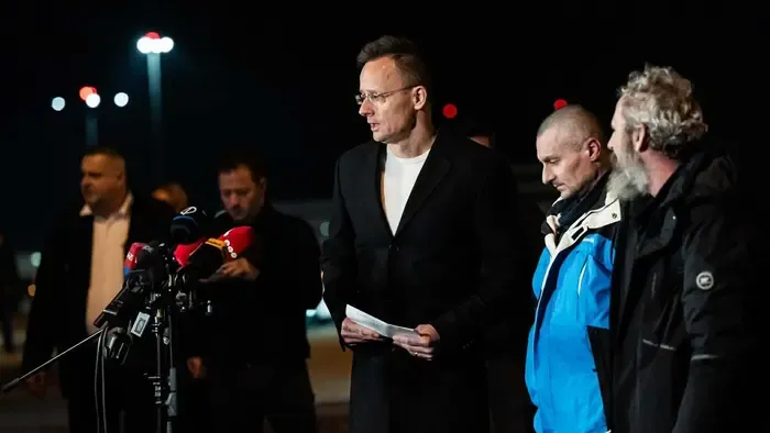 Szijjártó Péter: Mentőakciók napjai ezek