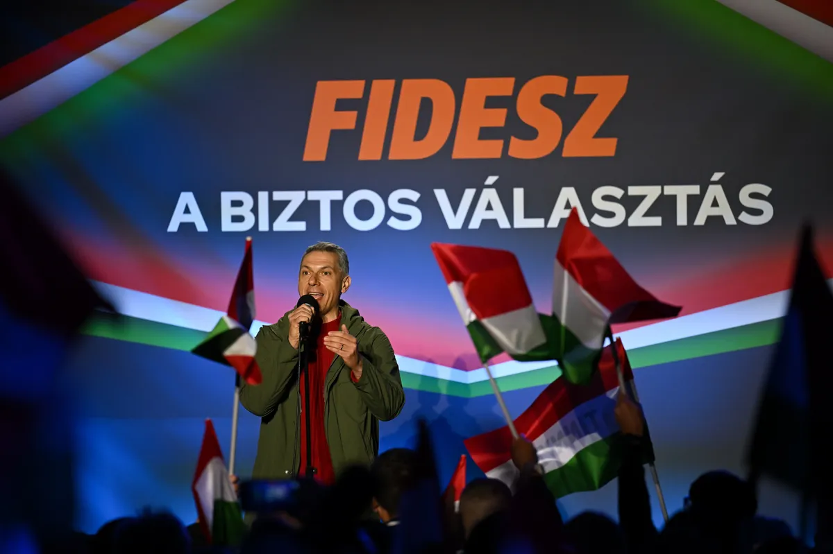 ORBÁN Viktor; LÁZÁR János