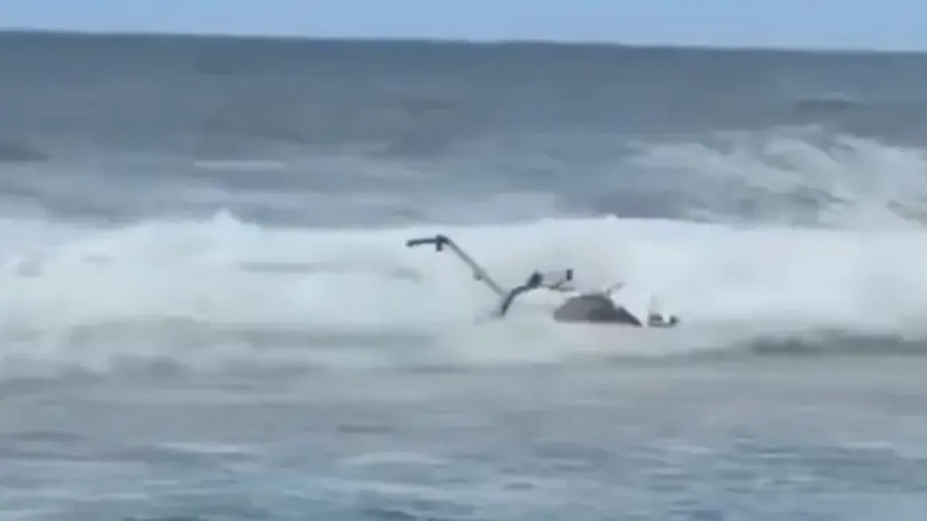 Lezuhant egy helikopter, szörnyethalt 3 ember – Videó