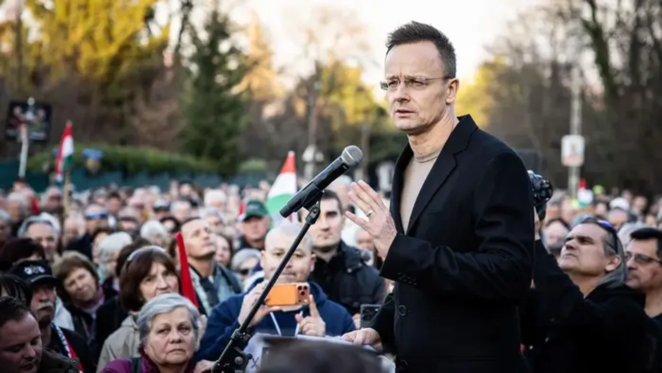 Szijjártó Péter: Brüsszel is aktív szereplője a titkosszolgálati beavatkozásnak - Videó