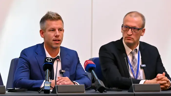 Tarr Zoltán megerősítette: a Tisza rákényszerítené a Molt, hogy váljon le az orosz olajról