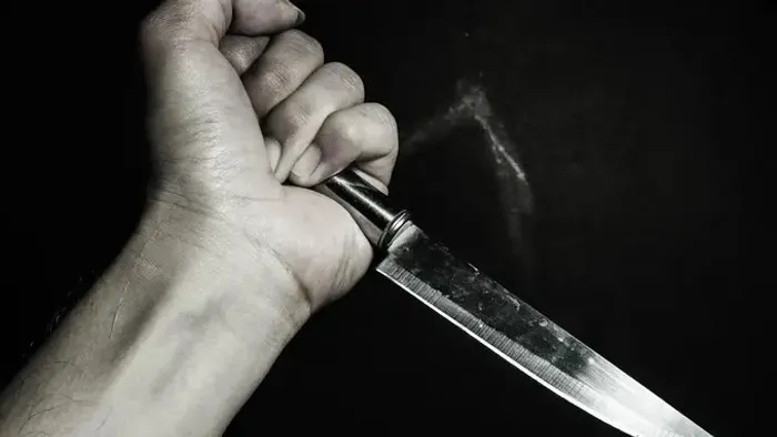 Bedrogozva lemészárolta anyját egy férfi, 37-szer szúrt