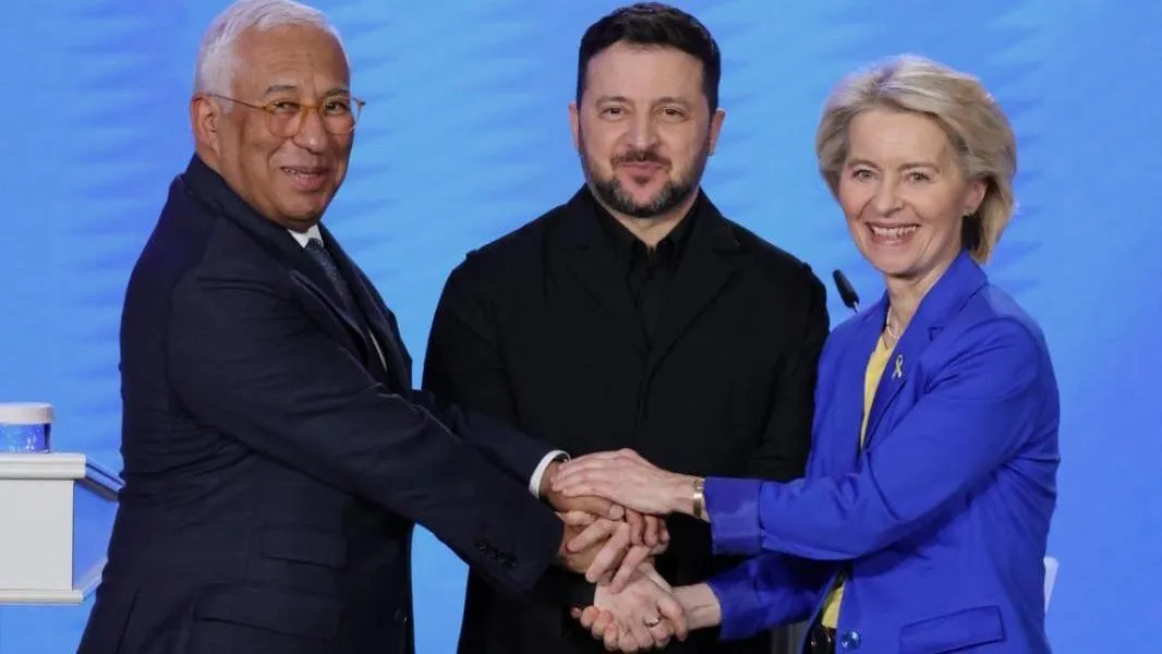 Antonio Costa, Volodimir Zelenszkij és Ursula von der Leyen Kijevben, 2026. február 24.