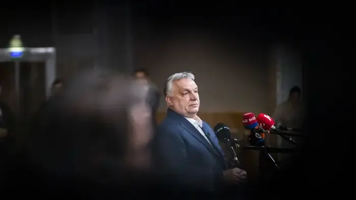 Ukrán mesterlövészt küldene Orbán Viktorra  egy tiszás aktivista