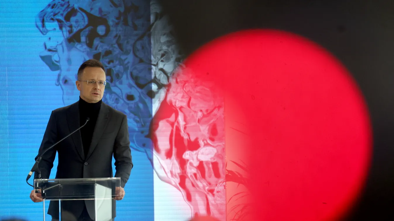 Szijjártó Péter: Szépen bedőlt ma is egy tiszás mutatvány