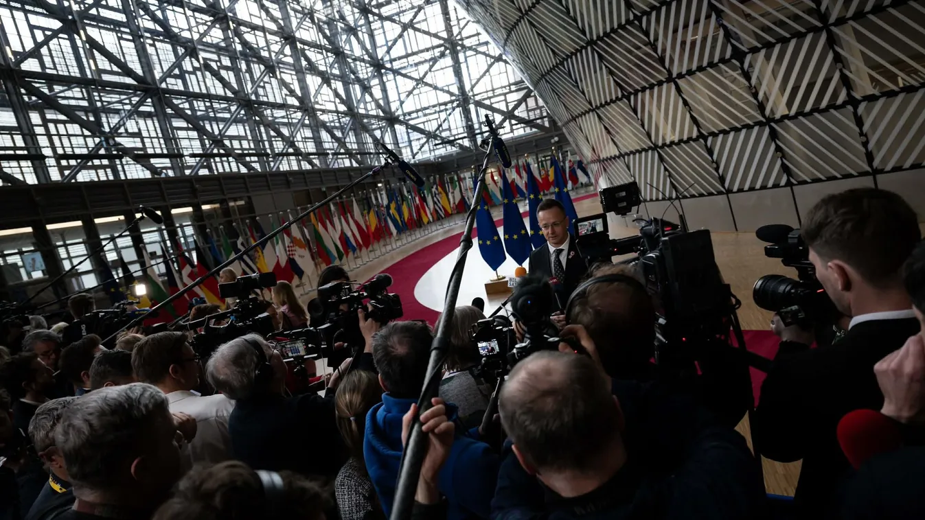 Szijjártó: az ukránok hülyének néznek minket, de mi nem hülyék vagyunk, hanem magyarok