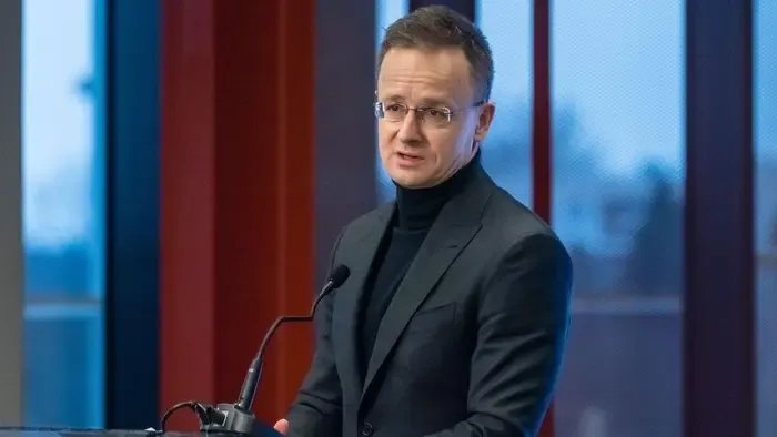 Szijjártó Péter: Különjáratok indulnak Jordániából Budapestre