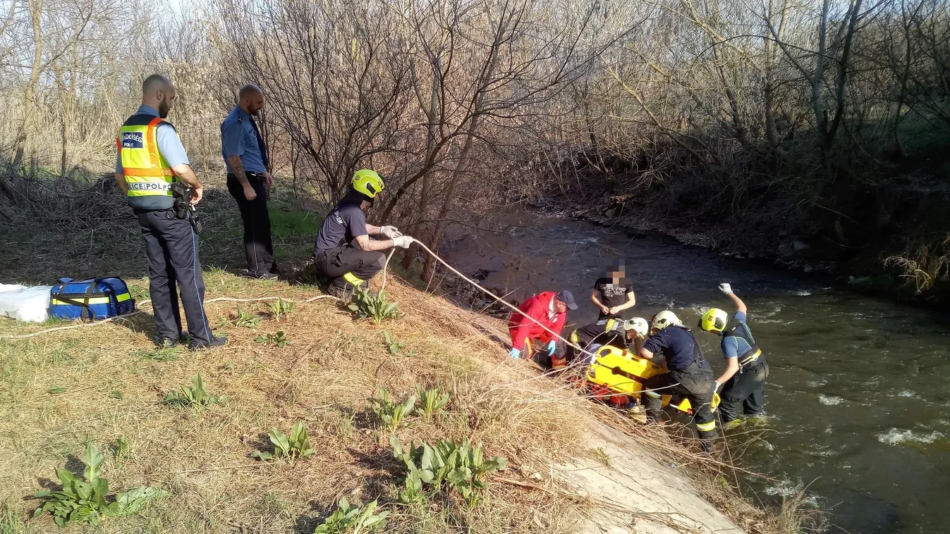 Vasúti hídról zuhant a Kaposba egy 18 éves fiú Dombóváron