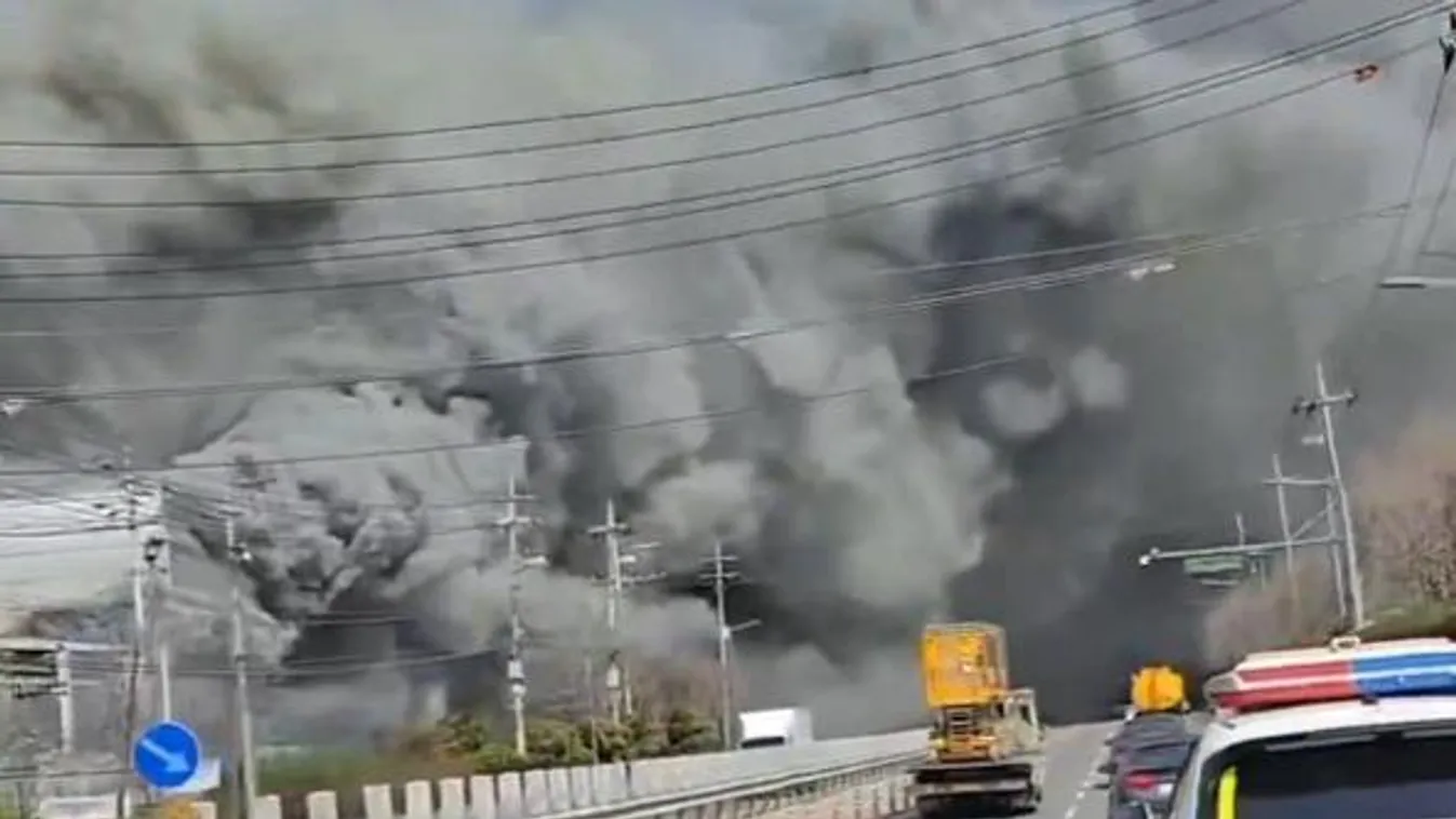 Tűz ütött ki egy autóalkatrész-gyárban Dél-Koreában, sokan megsérültek