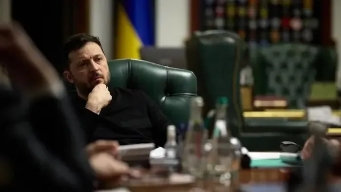 „Zelenszkijnél alávalóbb hazudozó nincs, esetleg Magyar Péter”