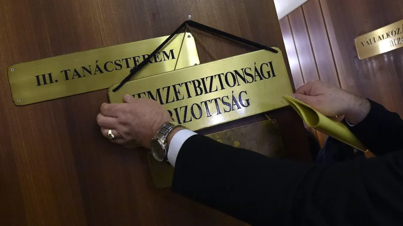 nemzetbiztonsági bizottság ülés