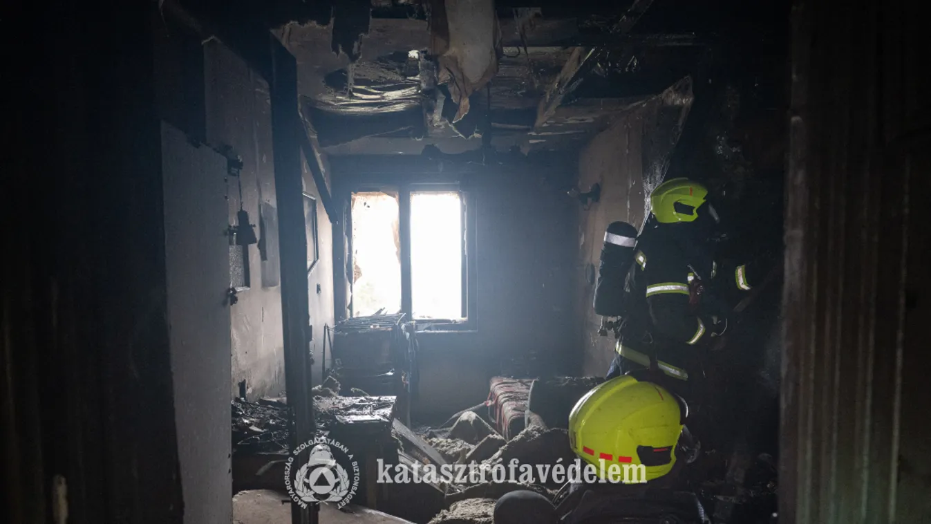 Lángok között találtak egy idős férfit a XII. kerületben, fotókon a borzalmas állapotok