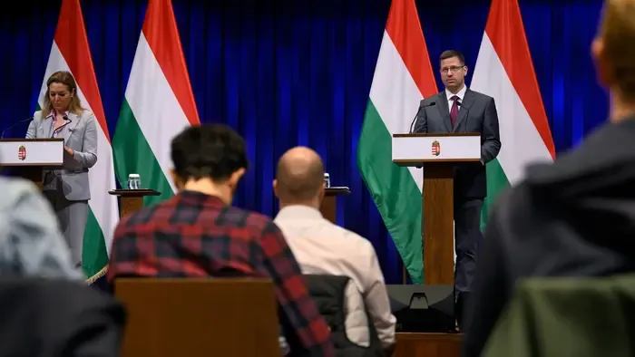 Gulyás Gergely: Ukrajna nem zárhatja el uniós tagállamok energiaforrásait + videó