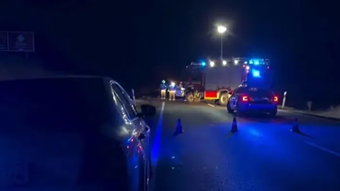 Súlyosan megsérült két balesetnél segítő rendőr a 8-as úton