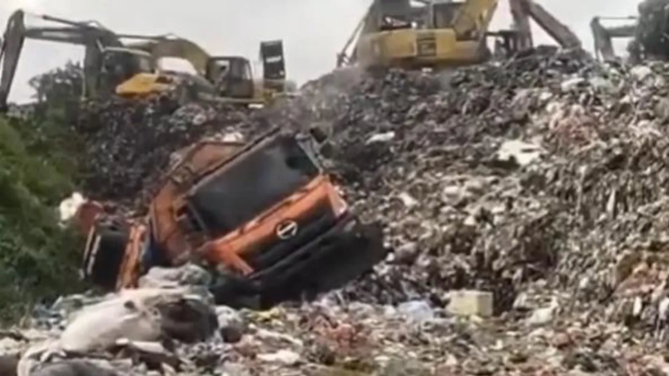 Beomlott Indonézia legnagyobb szeméttelepe, többen meghaltak vagy eltűntek