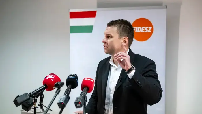 Menczer Tamás felsorolta, mik bizonyítják az ukrán befolyásolást