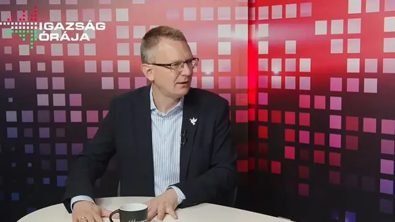 Rétvári Bence: a Tisza Pártban az a veszélyes, hogy behúz egy idegen, egy ukrán érdeket