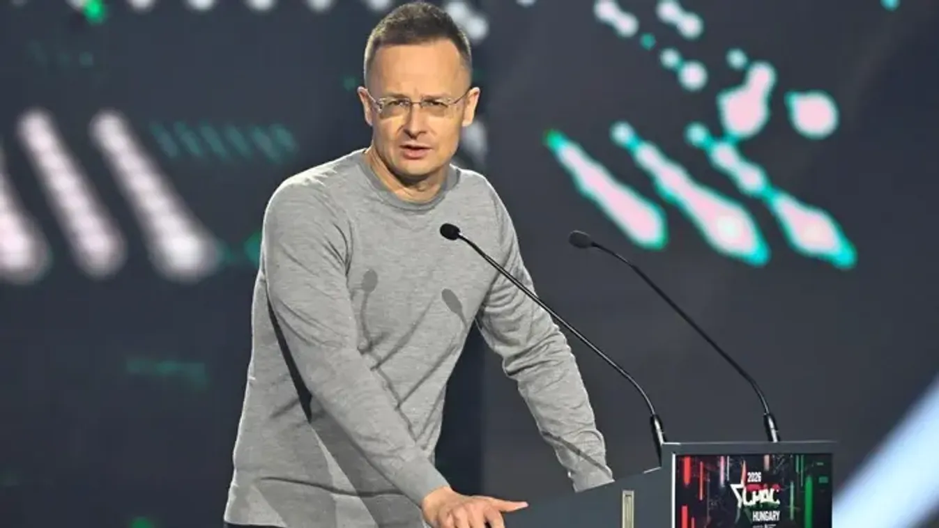 Szijjártó Péter megsemmisítette az RTL riporterét: „Tessék csak puskázni, lediktálták magának, olvassa föl!” - videóval