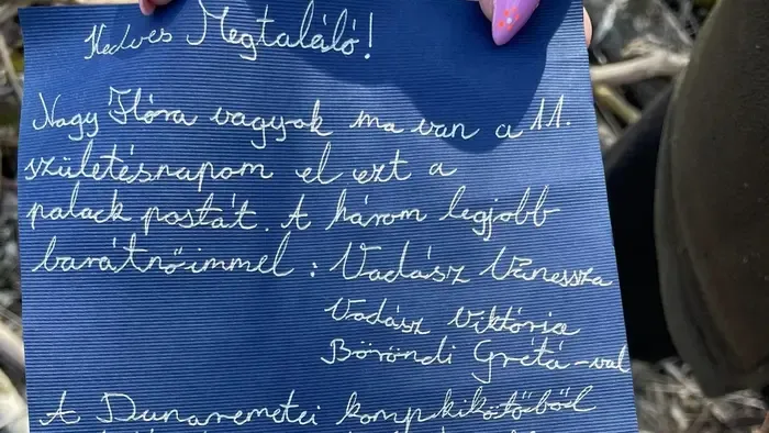 Nyolc év után került elő egy Dunába dobott palackposta