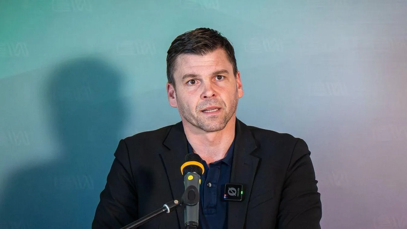 Tárgyalás közben kellett óvóhelyre menekülnie a magyar delegációnak Kijevben - Videó