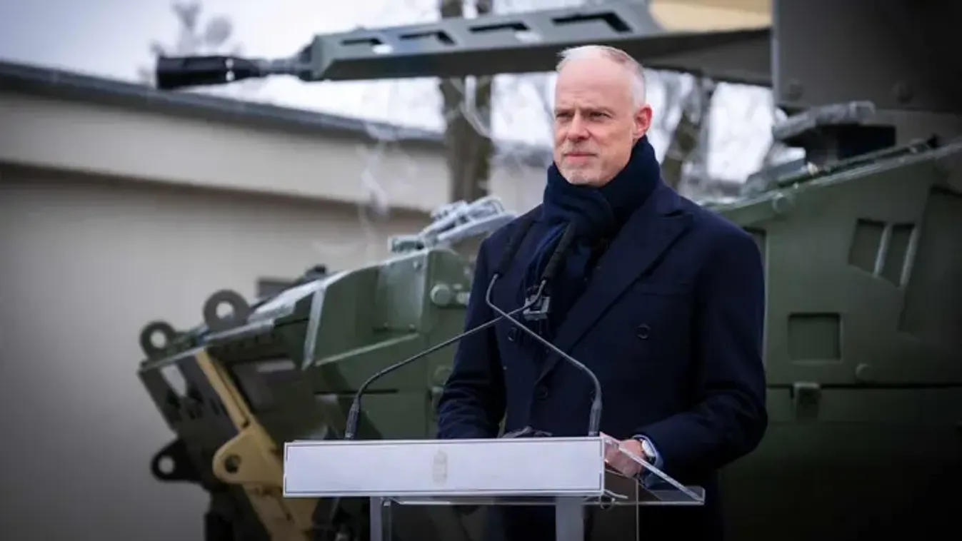 Szalay-Bobrovniczky Kristóf: újabb háború rázza meg a világot