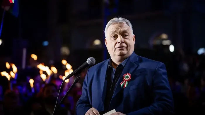 Orbán Viktor: Kaposvár után ma Egerben folytatjuk az országjárást - Videó