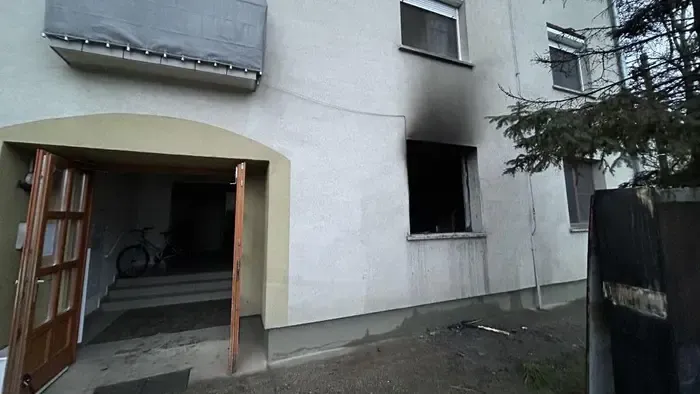 E-roller miatt égett le egy kaposszekcsői lakás - Fotók