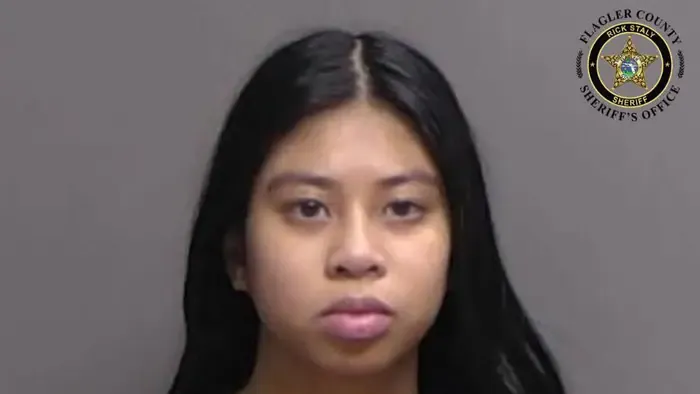 Wc-ben szülte meg babáját, majd hagyta meghalni egy 20 éves lány