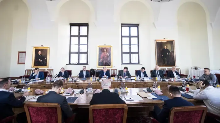 A Fidesz megcsinálta: már 15 éve tart a béremelési program