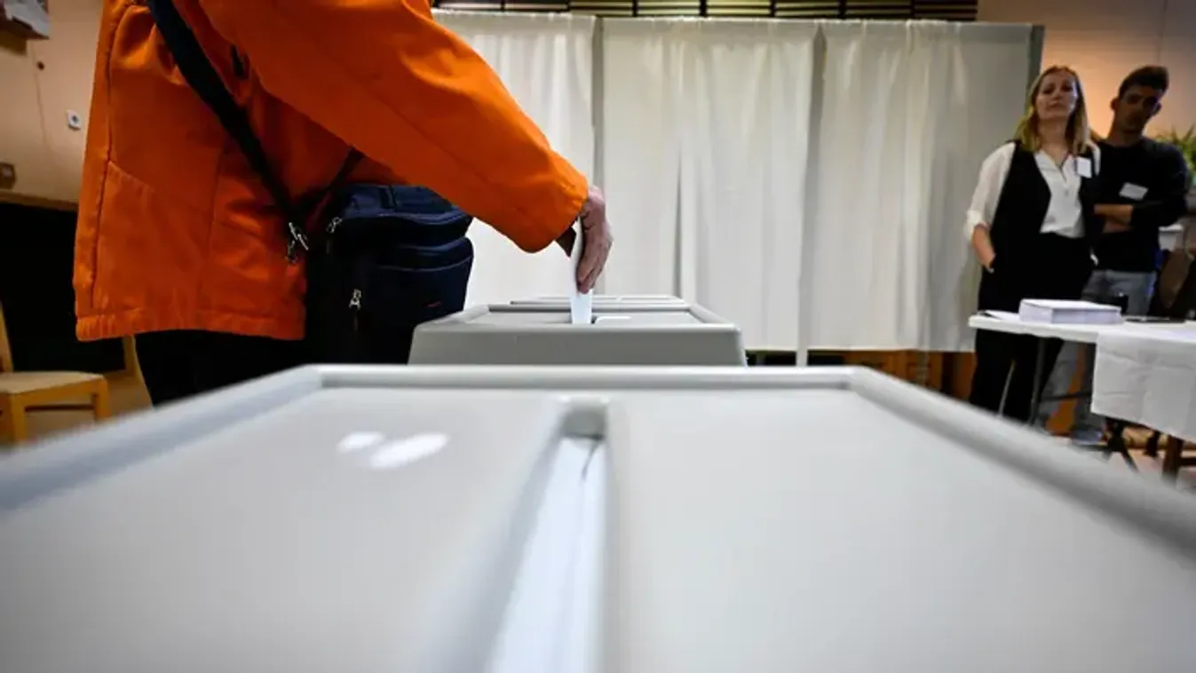 Kilenc óráig a polgárok 16.89 százaléka szavazott