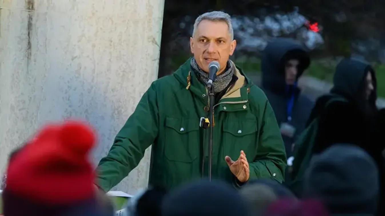 Lázár János: Magyar Péter és a Tisza nem változás, hanem veszély!