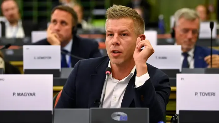 A Tisza azért lobbizik Brüsszelben, hogy az Európai Bizottság támadja meg a védett árat