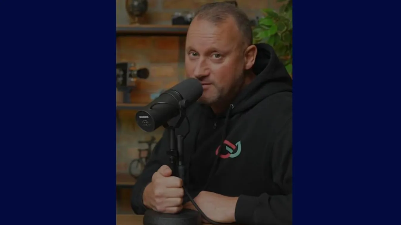 Alekosz részegen, az utcán akar lövöldözni, ha a Tisza Párt nyeri a választást