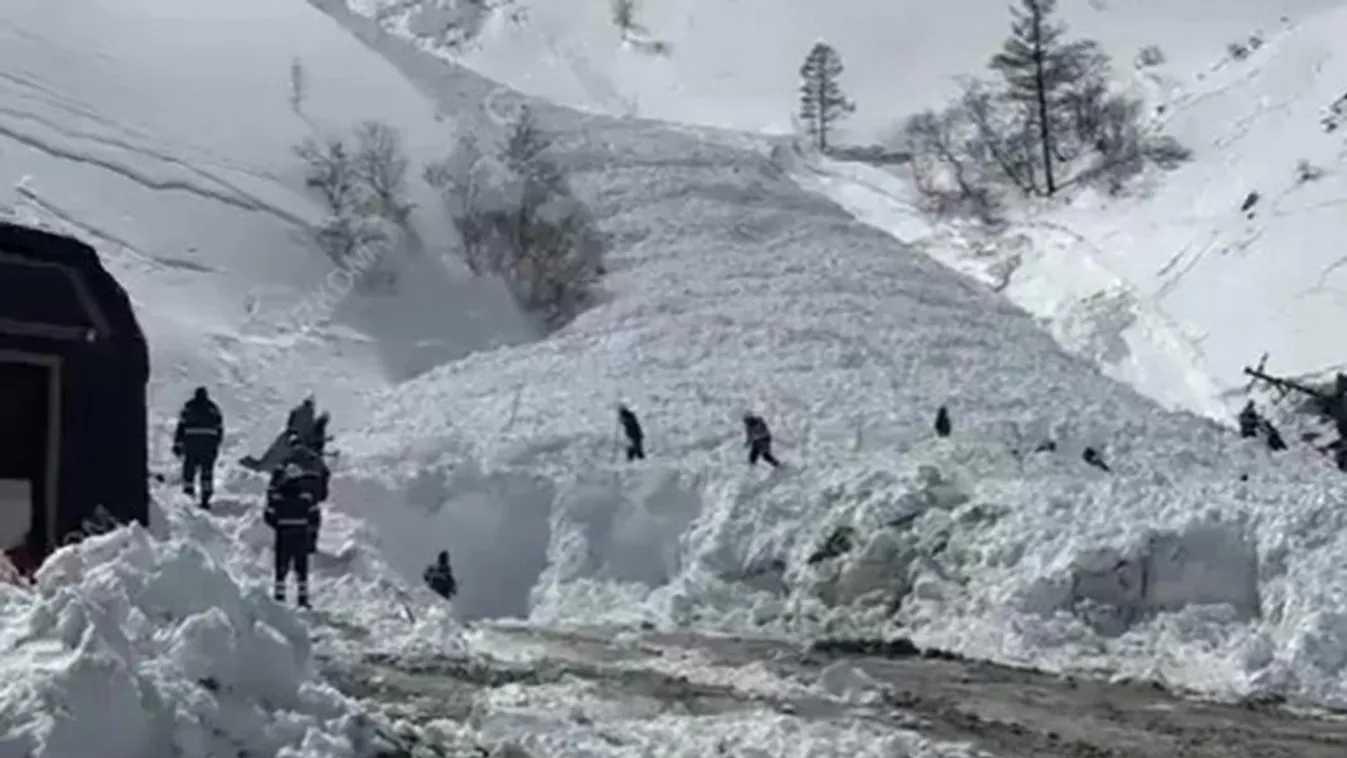 Hat bányamunkás halt meg Oroszországban egy lavinában