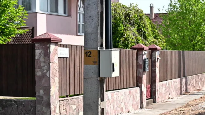 Puskával förmedt kisgyerekekre egy férfi Debrecenben