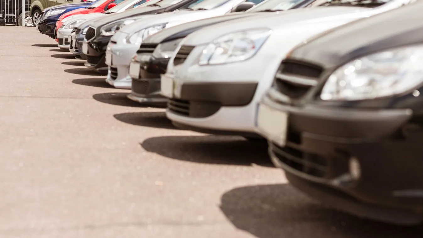 Annyira megtetszett neki a kocsi, hogy ellopta a próbakör után