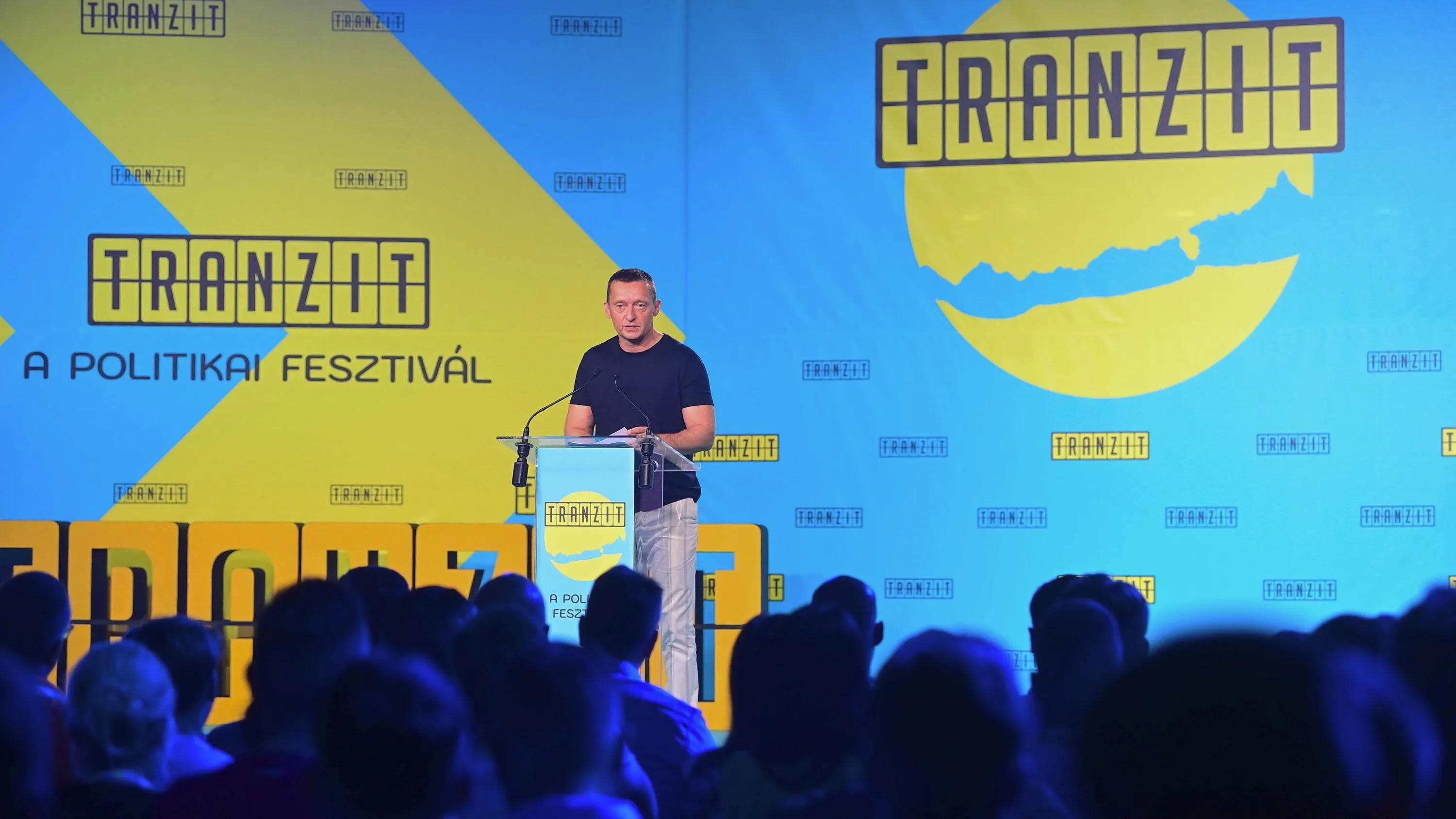 Rogán Antal: nem szabad válsághelyzetben rábízni az országot olyanokra, akik veszélyes döntéseket hoznak