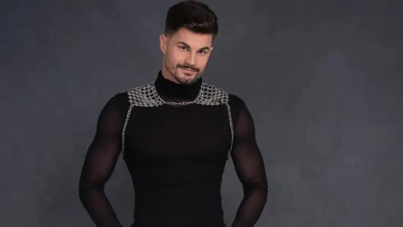 Kétségbevonhatatlan fotó! Apa lesz a fiatal magyar énekes