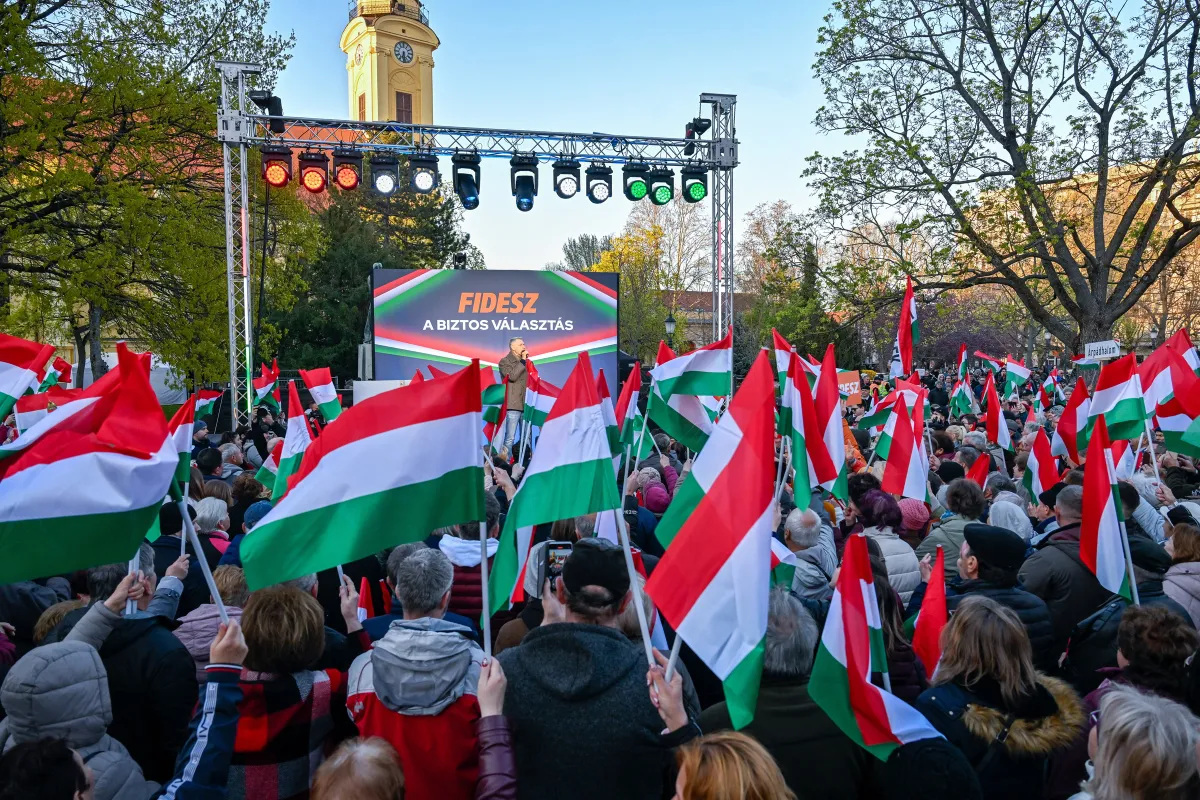 ORBÁN Viktor; LÁZÁR János