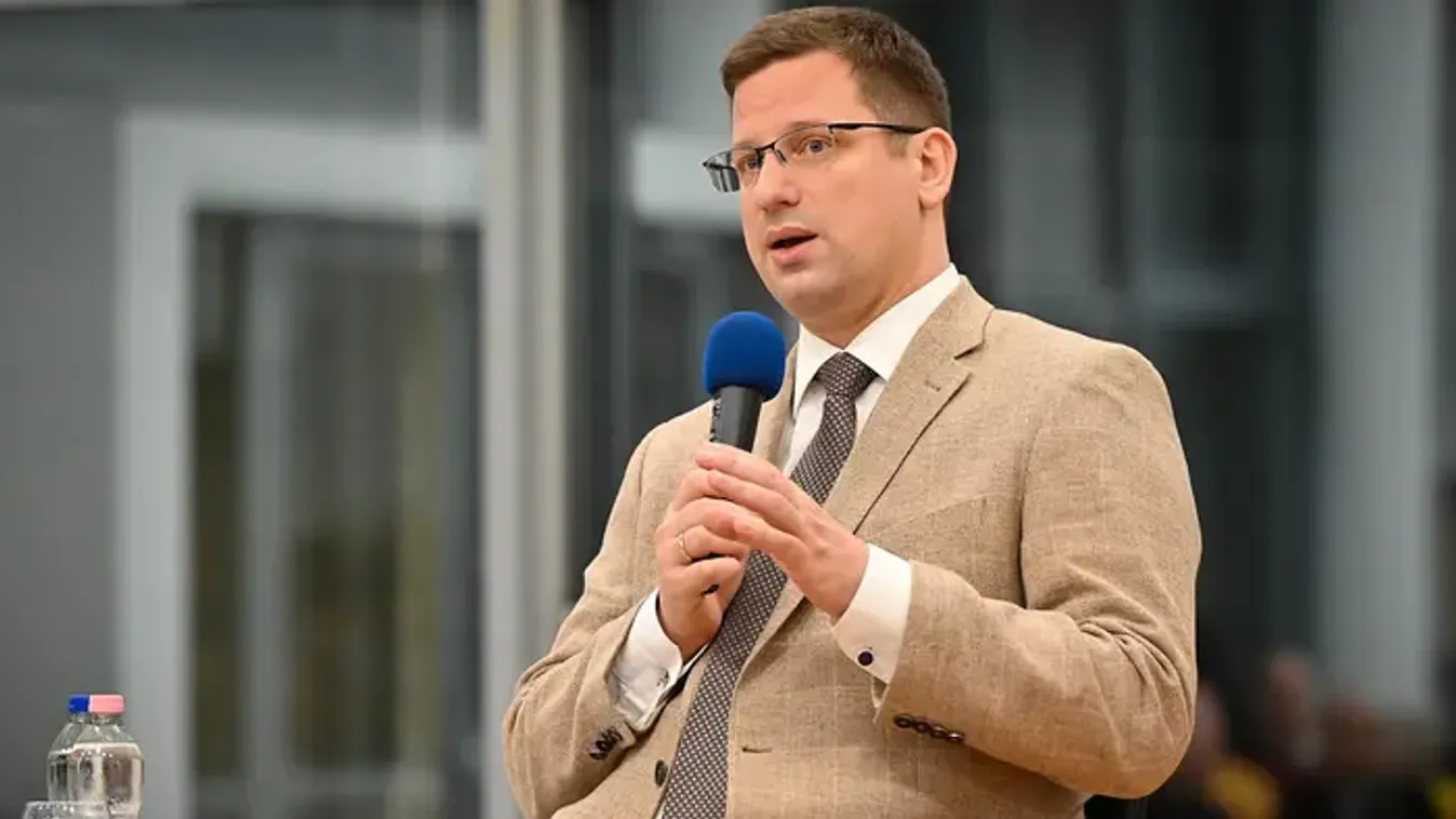 Gulyás: az EB felszólította a kormányt, hogy függessze fel a védett üzemanyagárak alkalmazását
