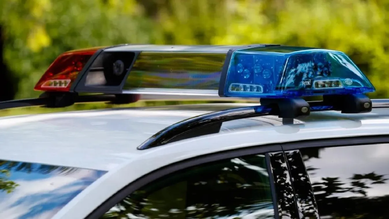 Megkéseltek egy orvost, majd rágyújtották a házát