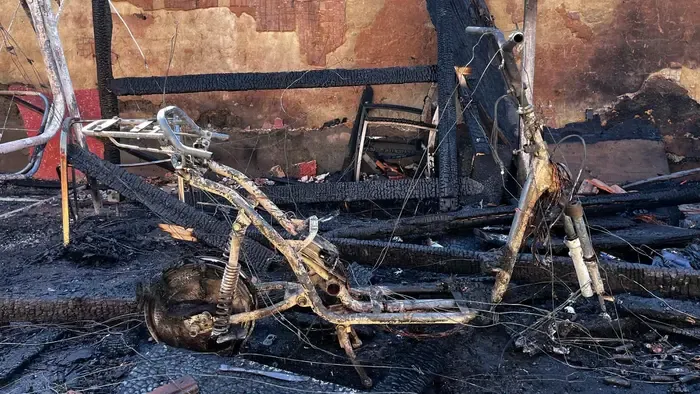 Elektromos bicikli okozott óriási háztüzet Törökszentmiklóson