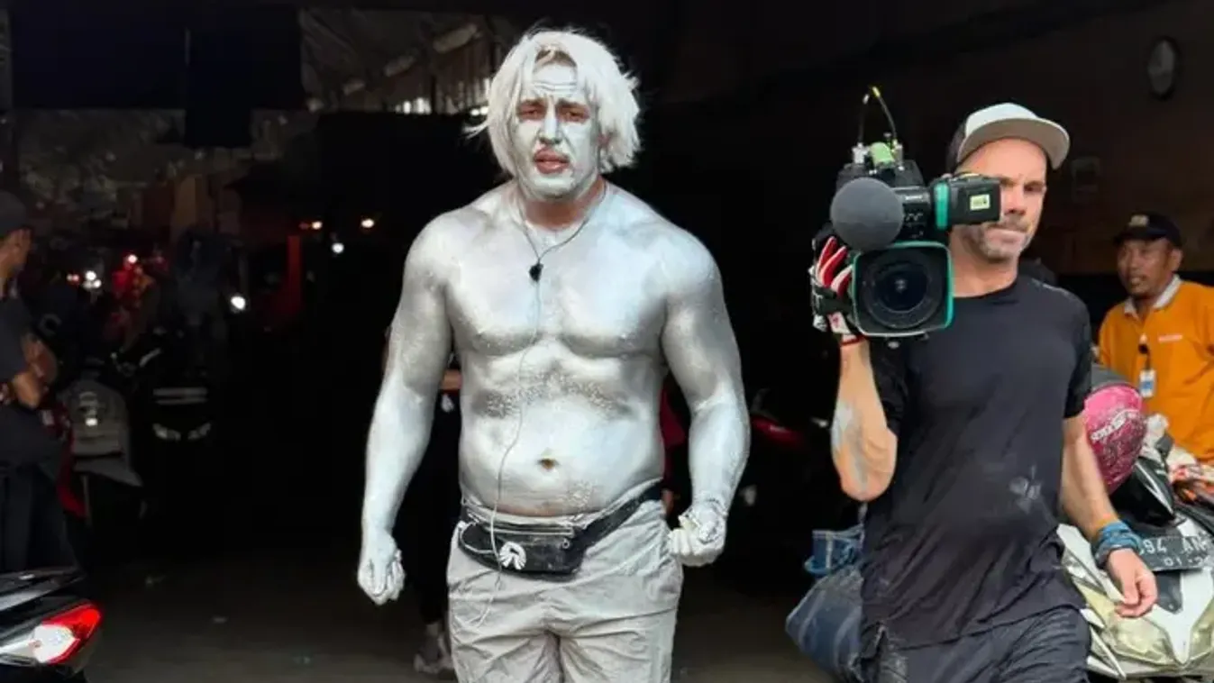 Hihetetlen fotó: Rá sem lehet ismerni a magyar zenészre