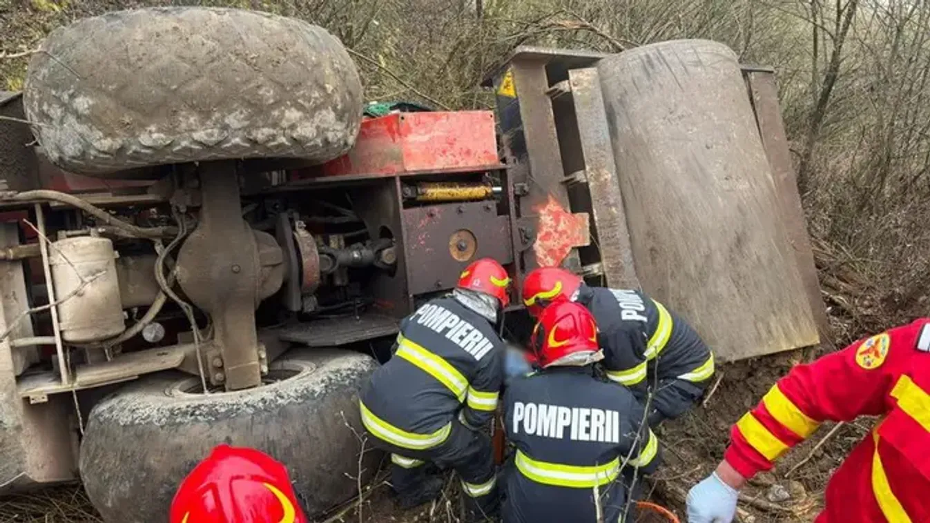 Halálos munkabeleset: szakadékba zuhant egy úthenger Csarnóházán - Videó