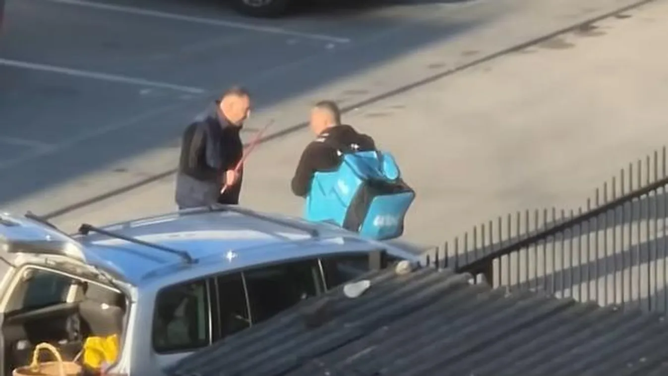 Vérlázító eset: Feszítővassal vertek össze egy ételfutárt az utcán – Videó