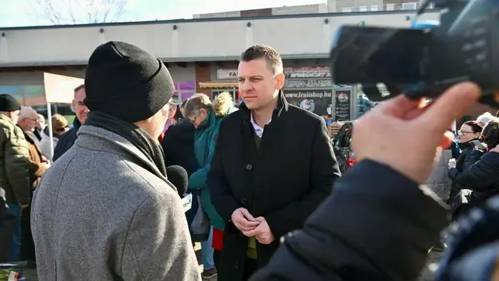 Menczer Tamás: évi egymillió forint pluszköltségbe kerülne egy négyfős családnak a Tisza energiaterve