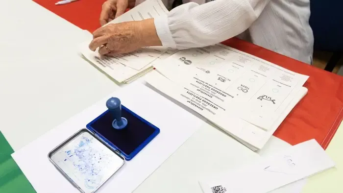 Most már hivatalos: ekkor érkeznek az első választási eredmények