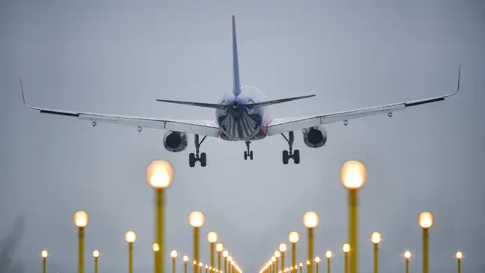 Már Brüsszelben is kongatják a vészharangokat az energiaválság miatt – Európa kifogyhat a kerozinból